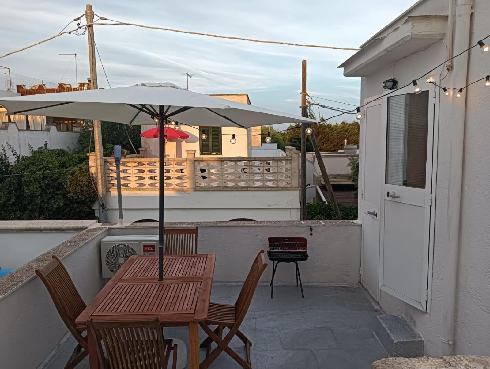 Casa Gialla Mare Del Salento มารุจจิโอ ภายนอก รูปภาพ